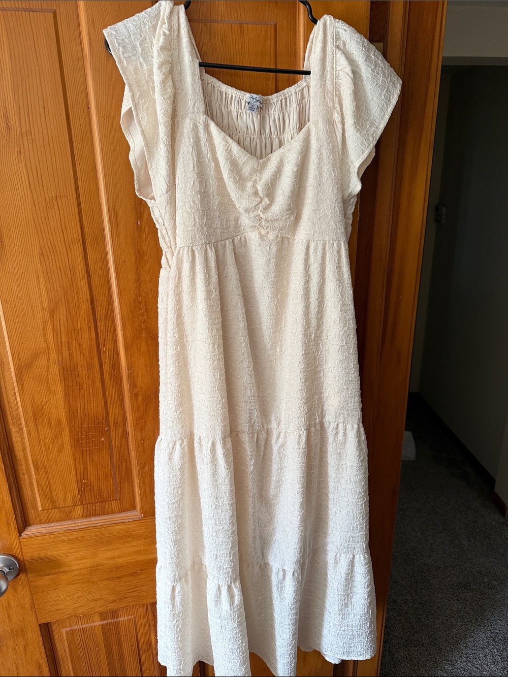 Polagram Cream Textured Tiered Maxi Dress